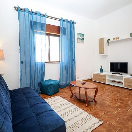 B91 - Bairro Apartment In Лагос Екстериор снимка