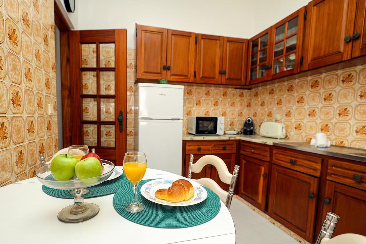 B91 - Bairro Apartment In Лагос Екстериор снимка